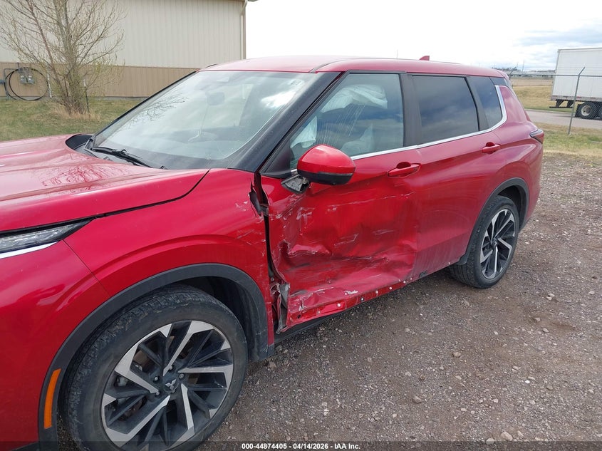 2022 Mitsubishi Outlander VIN JA4J4UA83NZ026724 IAAI salvage auction — LEFT SIDE, Wait Title, sold $7,025 on 2026-07-28 (photo 6)