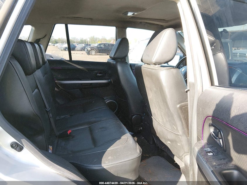 2010 Suzuki Grand vitara VIN JS3TD1D93A4100153 IAAI salvage auction — NORMAL WEAR, Salvage (Texas), sold $1,050 on 2026-07-08 (photo 8)