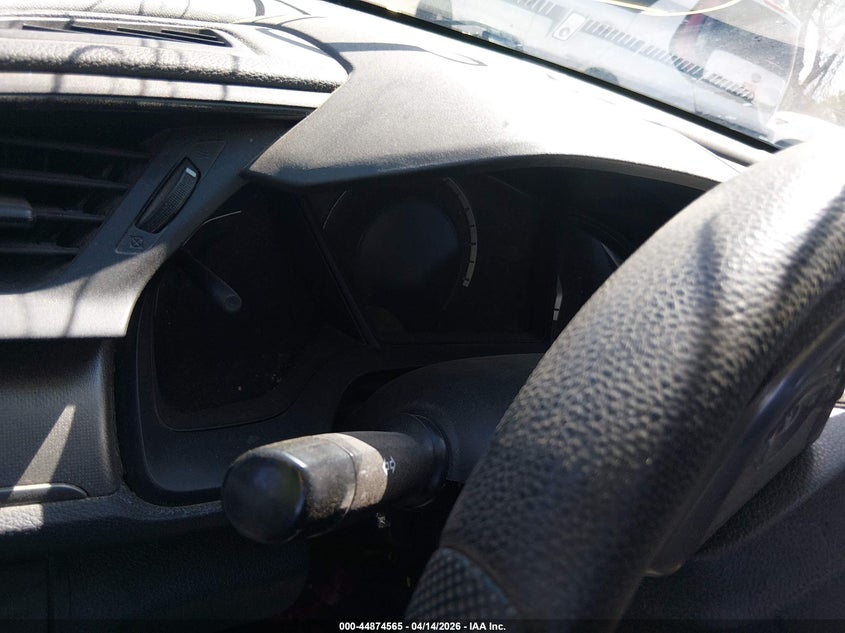 2018 Honda Civic VIN SHHFK7H25JU207794 IAAI salvage auction — BIO HAZARD, Non-Repairable (Arizona), sold $2,350 on 2026-07-09 (photo 7)