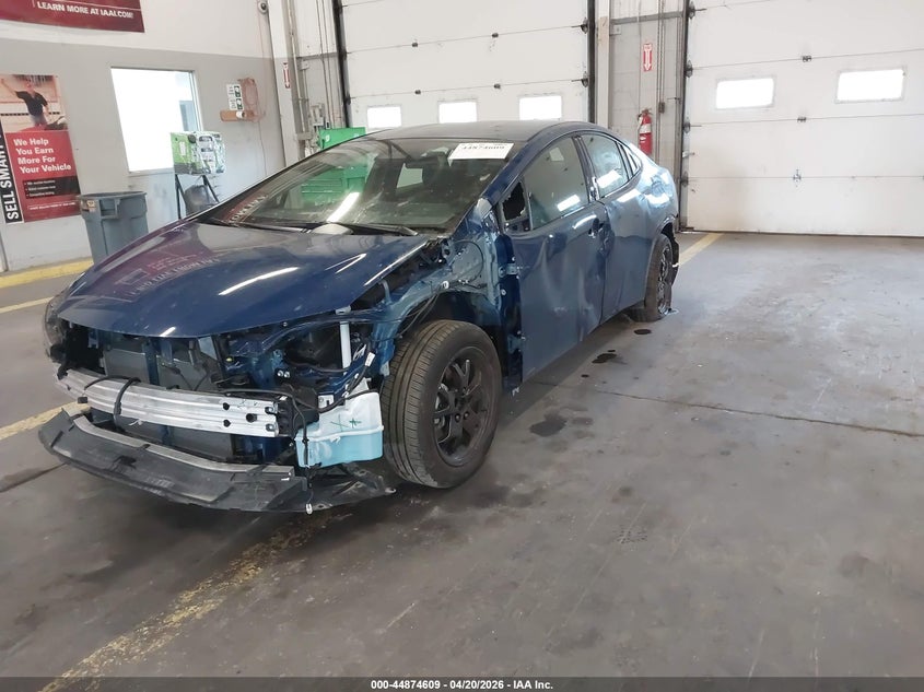 2026 Toyota Prius VIN JTDADABU0T3031301 IAAI salvage auction — FRONT & REAR, Salvage (Oregon), sold $10,650 on 2026-07-09 (photo 2)