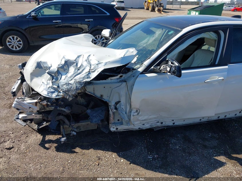 2015 BMW 3er VIN WBA3B5C51FP654210 IAAI salvage auction — FRONT END, Salvage (Illinois), sold $450 on 2026-08-05 (photo 6)