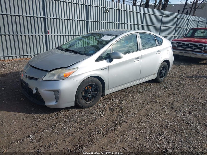 2012 Toyota Prius VIN JTDKN3DU6C5483722 IAAI salvage auction — FRONT & REAR, Salvage (New Jersey), sold $2,600 on 2026-07-08 (photo 2)