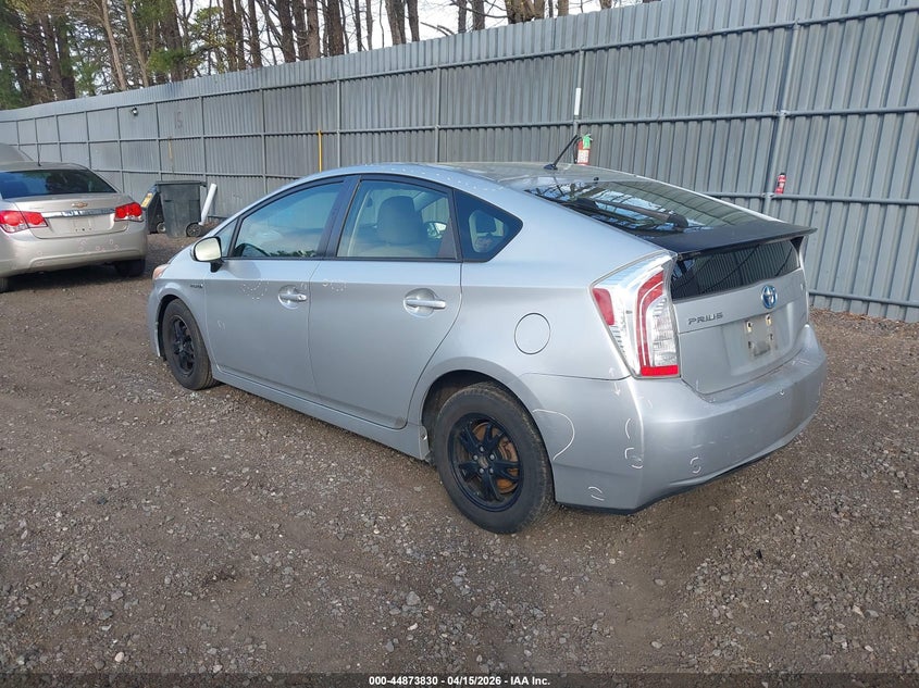 2012 Toyota Prius VIN JTDKN3DU6C5483722 IAAI salvage auction — FRONT & REAR, Salvage (New Jersey), sold $2,600 on 2026-07-08 (photo 3)