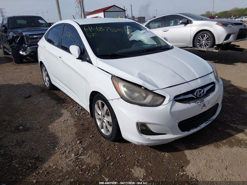 2013 Hyundai Accent VIN KMHCU4AE3DU303206 IAAI salvage auction — FRONT & REAR, Clear (Indiana), sold $300 on 2026-07-22 (photo 1)