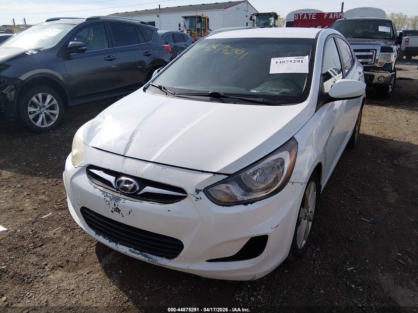 2013 Hyundai Accent VIN KMHCU4AE3DU303206 IAAI salvage auction — FRONT & REAR, Clear (Indiana), sold $300 on 2026-07-22 (photo 2)
