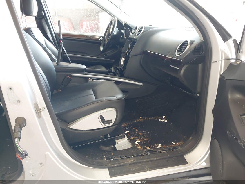 2010 Mercedes-benz VIN 4JGBF2FE1AA581389 IAAI salvage auction — ALL OVER, Salvage (Oregon), sold $275 on 2026-07-09 (photo 5)