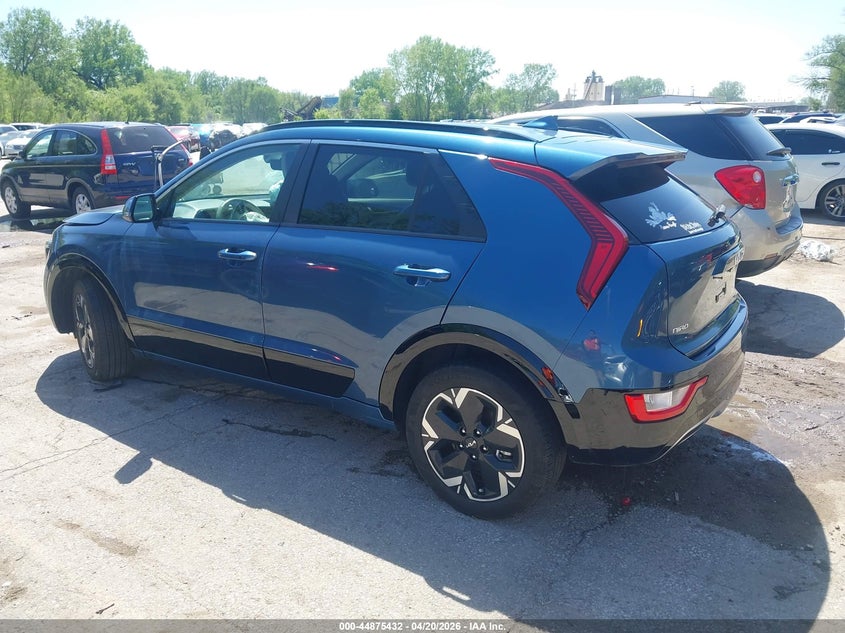 2023 Kia Niro VIN KNDCR3L14P5030978 IAAI salvage auction — FRONT END, Salvage (Missouri), sold $7,900 on 2026-08-01 (photo 3)