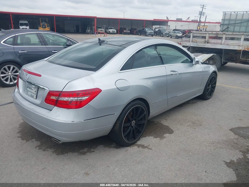 2010 Mercedes-benz E-klasse VIN WDDKJ5GB9AF019824 IAAI salvage auction — NORMAL WEAR, Salvage (Texas), sold $600 on 2026-07-13 (photo 4)