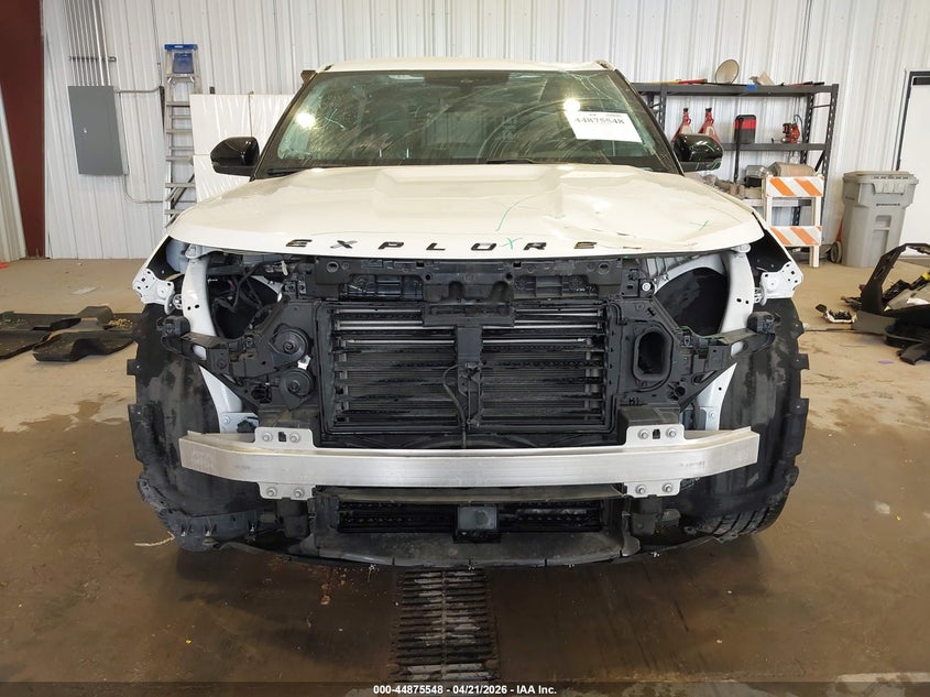 2022 Ford Explorer VIN 1FM5K8GC4NGA17988 IAAI salvage auction — FRONT & REAR, Salvage (Utah), sold $7,900 on 2026-07-29 (photo 6)