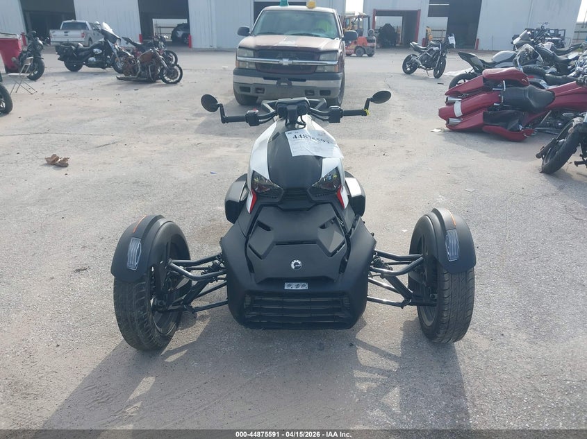 2026 Can-am/ brp Ryker VIN 3JB2FEF27TJ000421 IAAI salvage auction — FRONT END, Original (Texas), sold $2,750 on 2026-07-08 (photo 5)