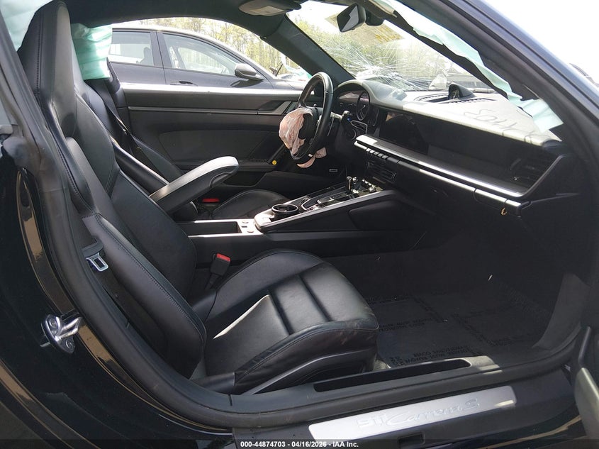 2020 Porsche 911 VIN WP0AB2A93LS228896 IAAI salvage auction — LEFT & RIGHT, Salvage Title, sold $38,300 on 2026-07-08 (photo 5)