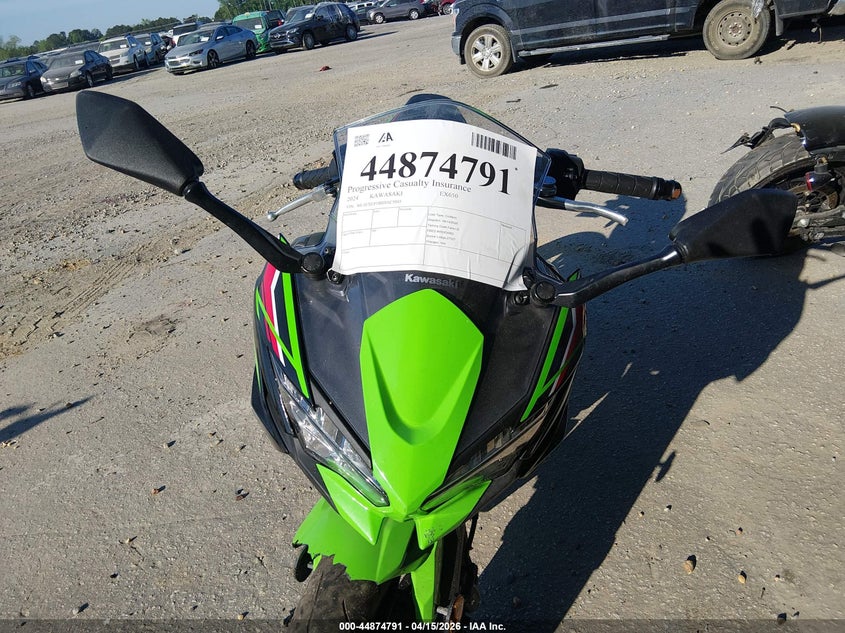 2024 Kawasaki Ninja VIN ML5EXEP18RDAC5045 IAAI salvage auction — LEFT SIDE, Salvage Title, sold $1,750 on 2026-07-14 (photo 5)