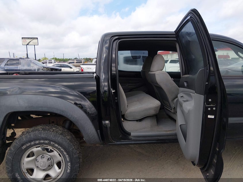 2011 Toyota Tacoma VIN 5TFJU4GN3BX011201 IAAI salvage auction — FRONT END, Salvage (Arkansas), sold $5,000 on 2026-07-08 (photo 8)