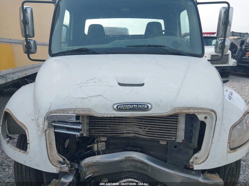 2004 Freightliner M2 106 VIN 1FVACXAK64HM25223 IAAI salvage auction — FRONT END, Clear (Oklahoma), sold $2,650 on 2026-07-07 (photo 9)