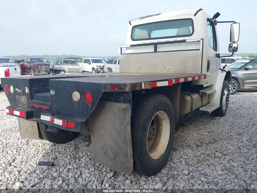 2004 Freightliner M2 106 VIN 1FVACXAK64HM25223 IAAI salvage auction — FRONT END, Clear (Oklahoma), sold $2,650 on 2026-07-07 (photo 4)
