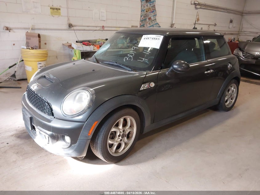 2011 Mini Cooper VIN WMWSV3C5XBTY10446 IAAI salvage auction — FRAME DAMAGE, Clear (Montana), sold $275 on 2026-07-08 (photo 2)