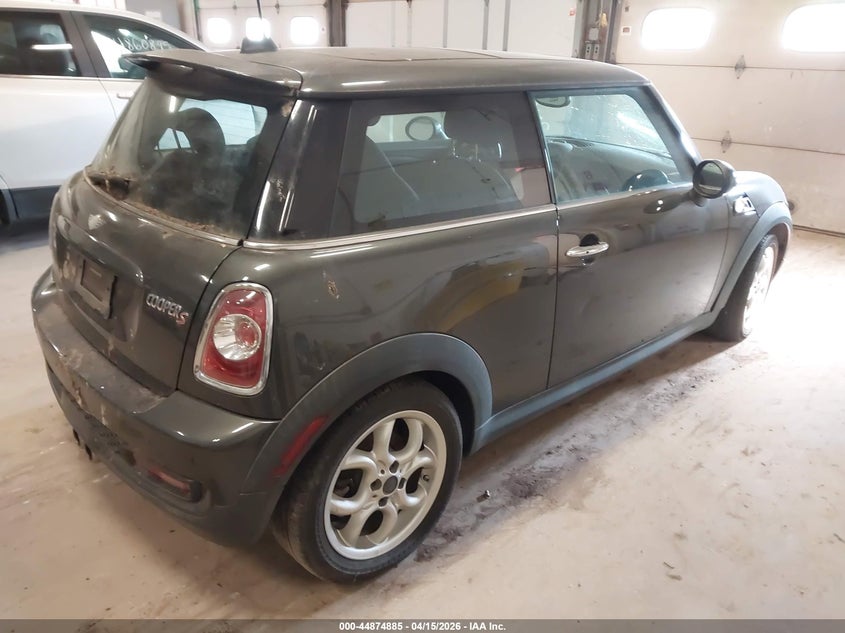 2011 Mini Cooper VIN WMWSV3C5XBTY10446 IAAI salvage auction — FRAME DAMAGE, Clear (Montana), sold $275 on 2026-07-08 (photo 4)