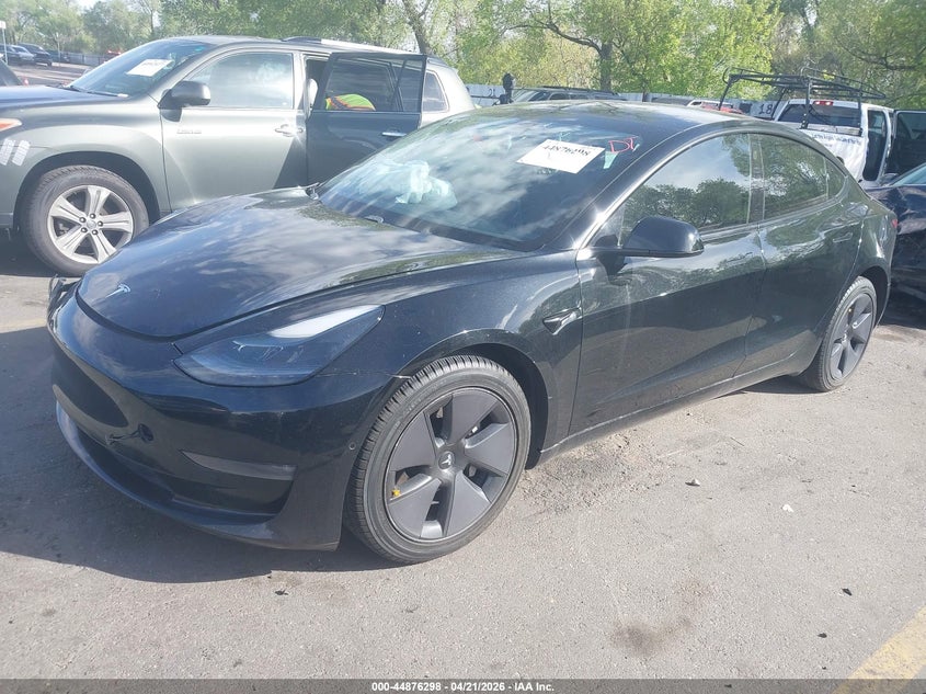 2021 Tesla Model 3 VIN 5YJ3E1EB6MF961112 IAAI salvage auction — RIGHT FRONT, Salvage (Utah), sold $5,500 on 2026-07-23 (photo 2)