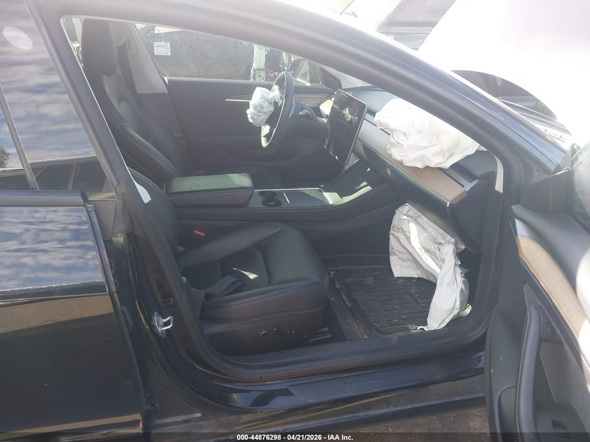 2021 Tesla Model 3 VIN 5YJ3E1EB6MF961112 IAAI salvage auction — RIGHT FRONT, Salvage (Utah), sold $5,500 on 2026-07-23 (photo 5)
