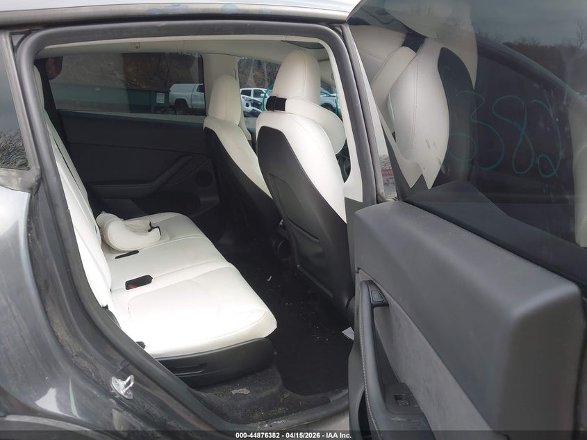 2023 Tesla Model y VIN 7SAYGAEE9PF964944 IAAI salvage auction — SIDE, Wait Title, sold $11,800 on 2026-07-09 (photo 8)