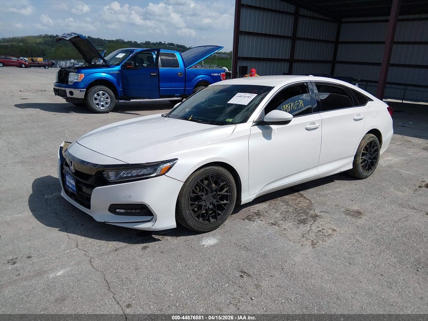 2020 Honda Accord VIN 1HGCV1F33LA071313 IAAI salvage auction — RIGHT FRONT, Salvage (Missouri), sold $2,950 on 2026-07-09 (photo 2)