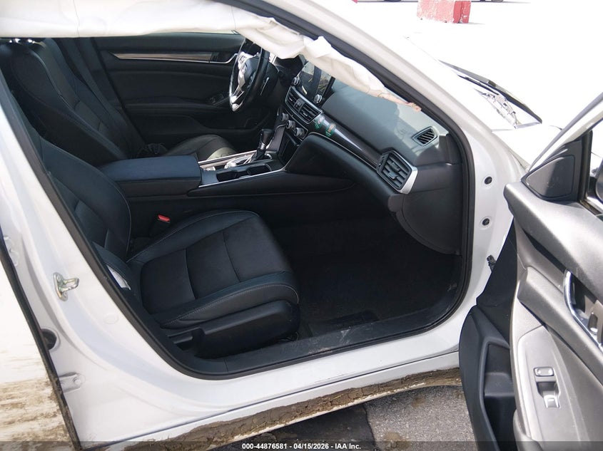 2020 Honda Accord VIN 1HGCV1F33LA071313 IAAI salvage auction — RIGHT FRONT, Salvage (Missouri), sold $2,950 on 2026-07-09 (photo 5)