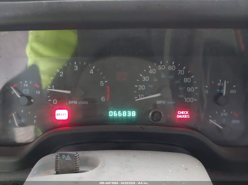 1999 Jeep Wrangler / VIN 1J4FY19S5XP491335 IAAI salvage auction — FRONT END, Salvage (Texas), sold $1,250 on 2026-07-09 (photo 7)