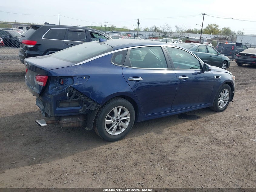 2018 Kia Optima VIN 5XXGT4L33JG217299 IAAI salvage auction — FRONT & REAR, Wait Title, sold $1,450 on 2026-07-27 (photo 4)