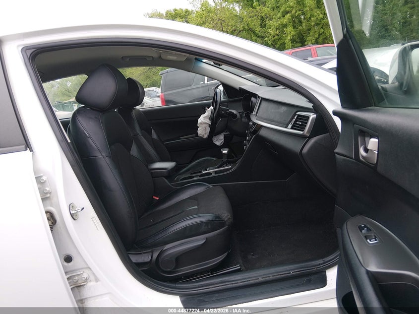 2020 Kia Optima VIN 5XXGT4L3XLG431161 IAAI salvage auction — FRONT END, Salvage Title, sold $2,225 on 2026-07-15 (photo 5)