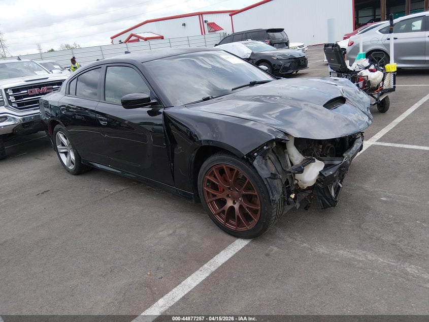 2017 Dodge Charger VIN 2C3CDXCT7HH583890 IAAI salvage auction — LEFT FRONT, Wait Title, sold $3,900 on 2026-08-15 (photo 1)
