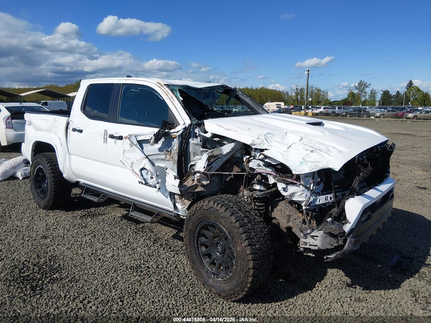 2024 Toyota Tacoma VIN 3TMLB5JN9RM074137 IAAI salvage auction — ROLLOVER, Salvage (Oregon), sold $12,600 on 2026-08-24 (photo 1)