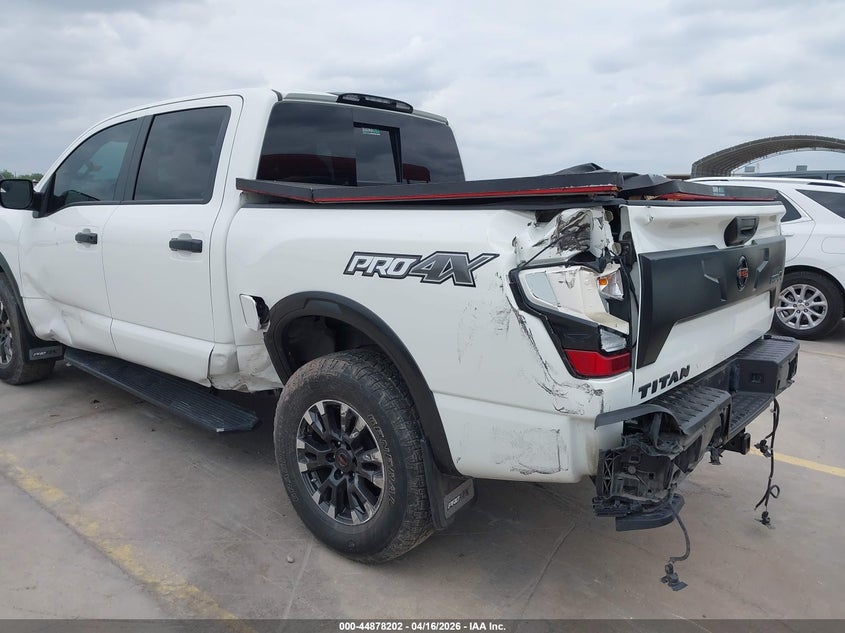 2022 Nissan TITAN VIN 1N6AA1ED1NN101509 IAAI salvage auction — SIDE, Salvage Title, sold $9,100 on 2026-07-20 (photo 6)
