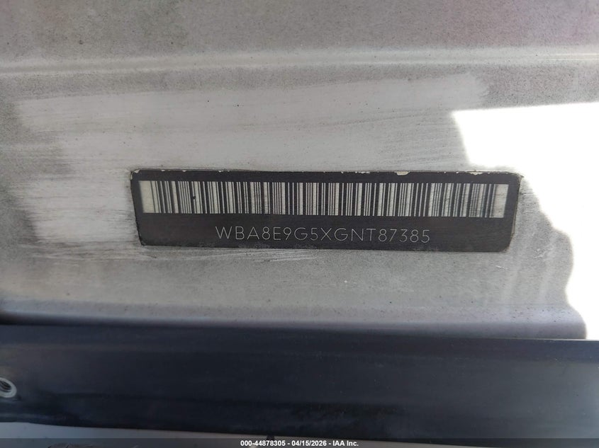 2016 BMW 3er VIN WBA8E9G5XGNT87385 IAAI salvage auction — TOTAL BURN, Non-Repairable (California), sold $125 on 2026-08-11 (photo 9)