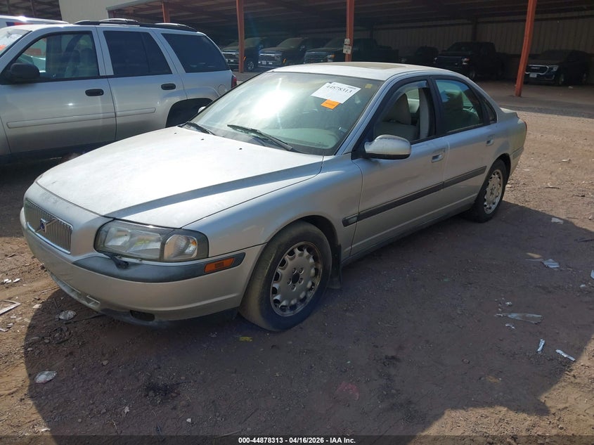 2000 Volvo S80 VIN YV1TS94D7Y1068675 IAAI salvage auction — NORMAL WEAR, Clear (Alabama), sold $350 on 2026-09-06 (photo 2)
