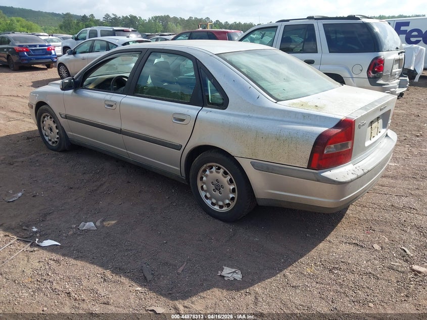 2000 Volvo S80 VIN YV1TS94D7Y1068675 IAAI salvage auction — NORMAL WEAR, Clear (Alabama), sold $350 on 2026-09-06 (photo 3)