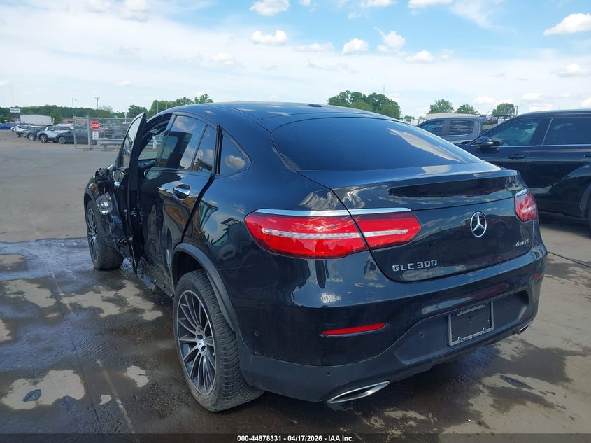 2019 Mercedes-benz Glc coupe VIN WDC0J4KB0KF669592 IAAI salvage auction — LEFT SIDE, Salvage Title, sold $14,350 on 2026-07-20 (photo 3)