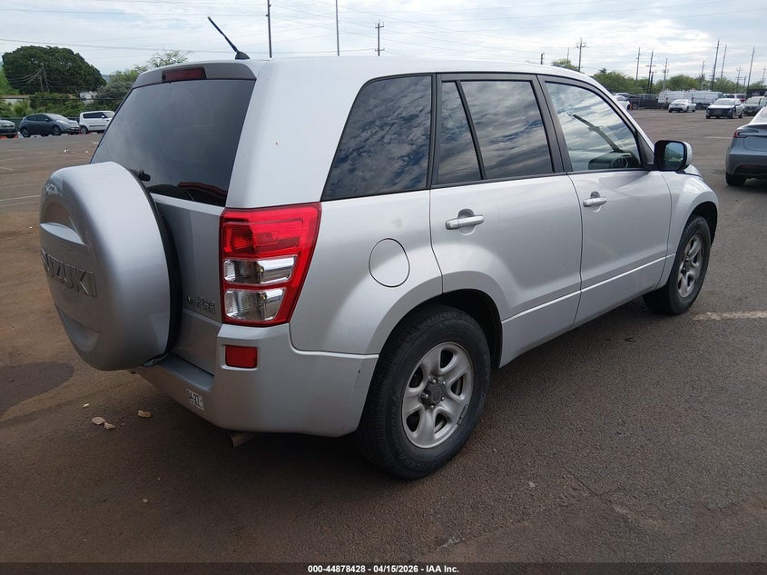 2012 Suzuki Grand vitara VIN JS3TE0D20C4100303 IAAI salvage auction — RIGHT SIDE, Clear (Hawaii), sold $1,950 on 2026-07-07 (photo 4)