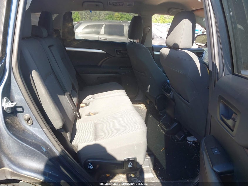 2019 Toyota Highlander VIN 5TDBZRFH2KS959349 IAAI salvage auction — FRONT END, Wait Title, sold $6,150 on 2026-07-21 (photo 8)