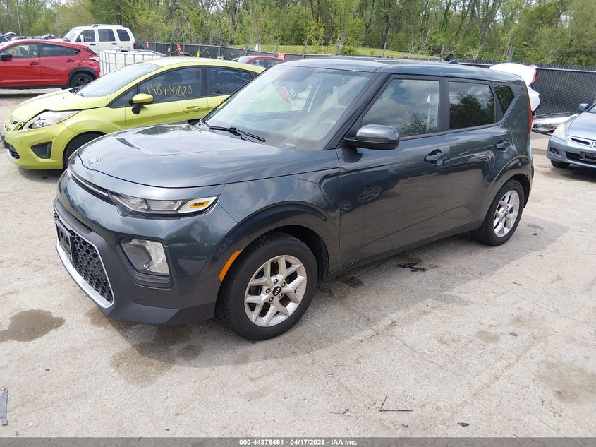 2020 Kia Soul VIN KNDJ23AU3L7103085 IAAI salvage auction — HAIL, Salvage Title, sold $3,600 on 2026-07-09 (photo 2)