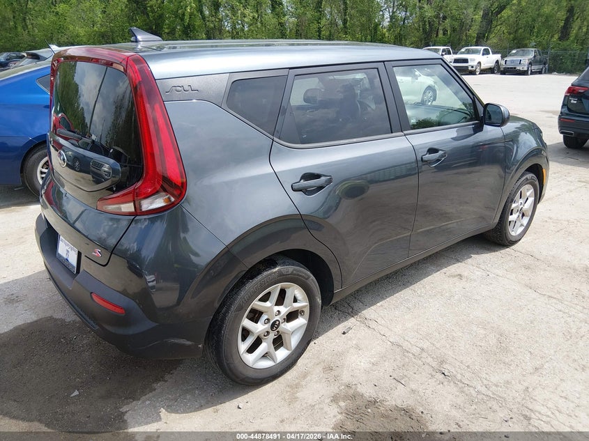 2020 Kia Soul VIN KNDJ23AU3L7103085 IAAI salvage auction — HAIL, Salvage Title, sold $3,600 on 2026-07-09 (photo 4)