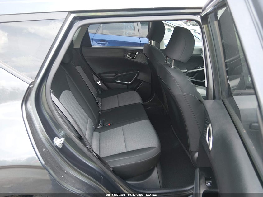 2020 Kia Soul VIN KNDJ23AU3L7103085 IAAI salvage auction — HAIL, Salvage Title, sold $3,600 on 2026-07-09 (photo 8)
