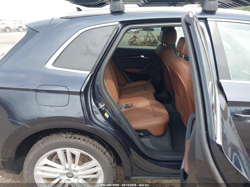 2020 Audi Q5 VIN WA1BNAFY7L2021864 IAAI salvage auction — FRONT END, Wait Title, sold $125 on 2026-07-29 (photo 8)