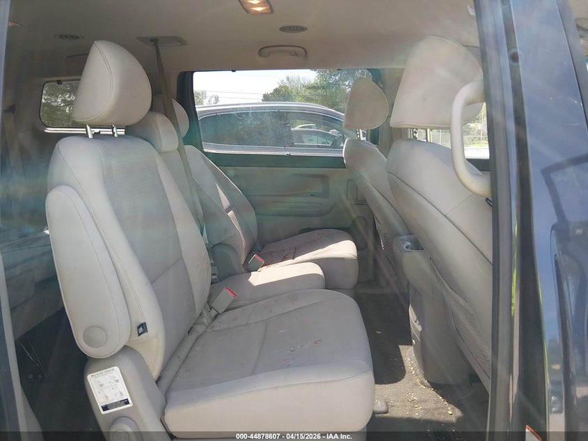 2016 Kia SEDONA VIN KNDMB5C15G6162064 IAAI salvage auction — FRONT END, Salvage (Alabama), sold $1,600 on 2026-07-06 (photo 8)