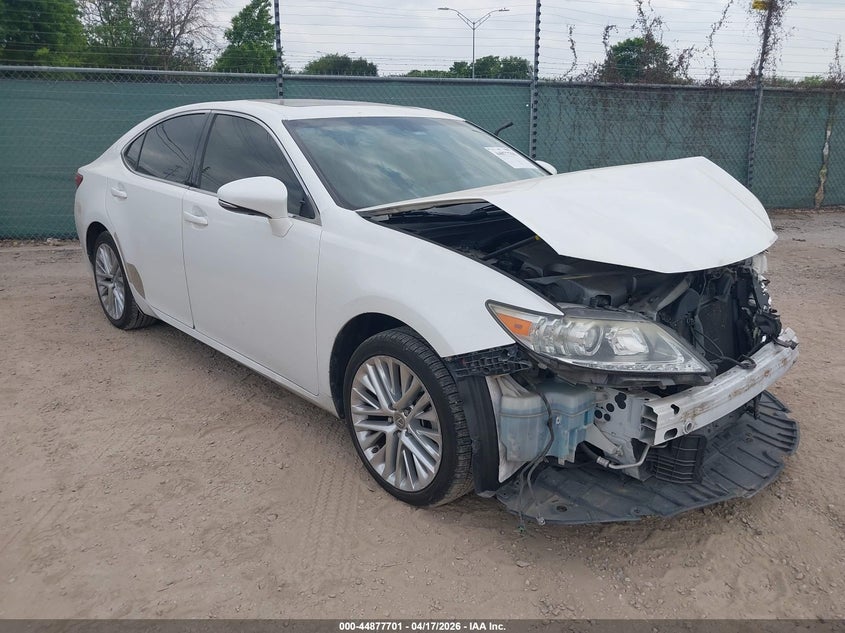 2015 Lexus ES VIN JTHBK1GG6F2157054 IAAI salvage auction — FRONT END, Salvage (Texas), sold $3,200 on 2026-07-06 (photo 1)