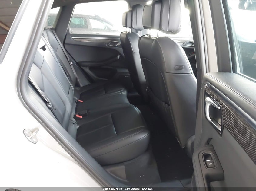 2021 Porsche Macan VIN WP1AG2A52MLB53603 IAAI salvage auction — LEFT SIDE, Salvage (California), sold $32,300 on 2026-08-07 (photo 8)