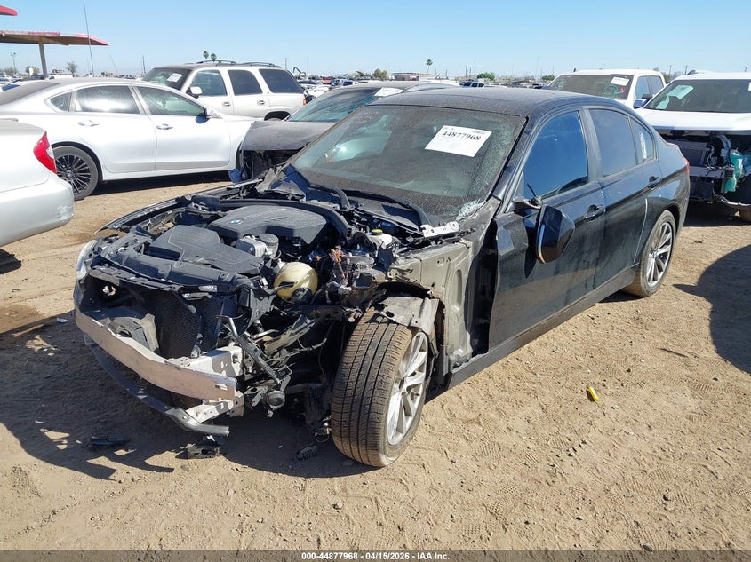 2018 BMW 3er VIN WBA8A9C52JAH14168 IAAI salvage auction — LEFT FRONT, Salvage (Arizona), sold $25 on 2026-07-21 (photo 2)