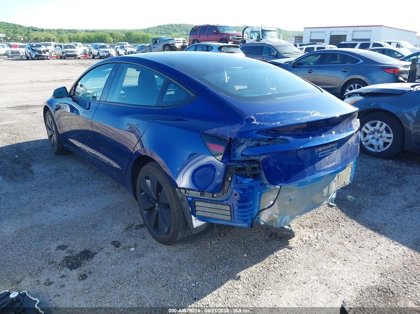 2025 Tesla Model 3 VIN 5YJ3E1EA5SF062665 IAAI salvage auction — LEFT SIDE, Salvage (Oklahoma), sold $12,200 on 2026-07-09 (photo 3)