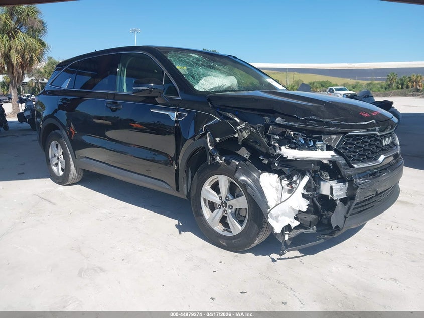2023 Kia Sorento VIN 5XYRG4LC2PG241451 IAAI salvage auction — RIGHT FRONT, Salvage Title, sold $6,200 on 2026-07-14 (photo 1)