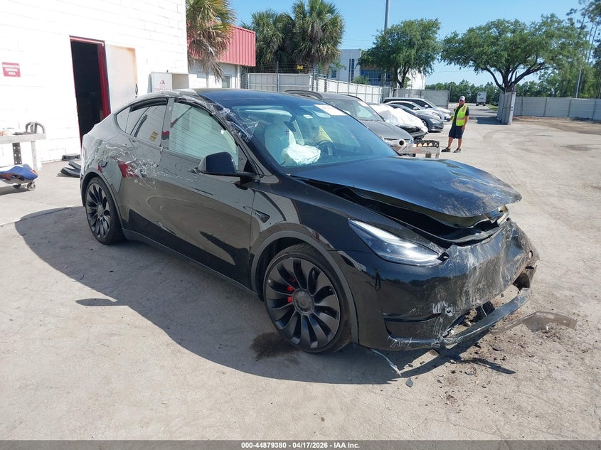 2022 Tesla Model y VIN 7SAYGDEF6NF505359 IAAI salvage auction — FRONT END, Salvage (Arizona), sold $6,600 on 2026-07-29 (photo 1)