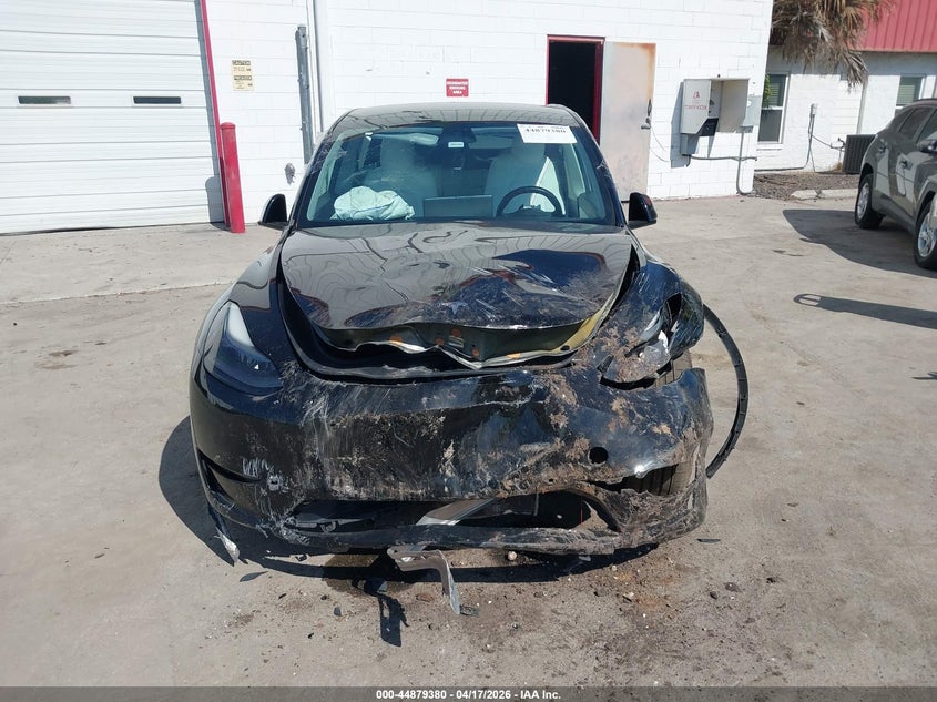 2022 Tesla Model y VIN 7SAYGDEF6NF505359 IAAI salvage auction — FRONT END, Salvage (Arizona), sold $6,600 on 2026-07-29 (photo 6)